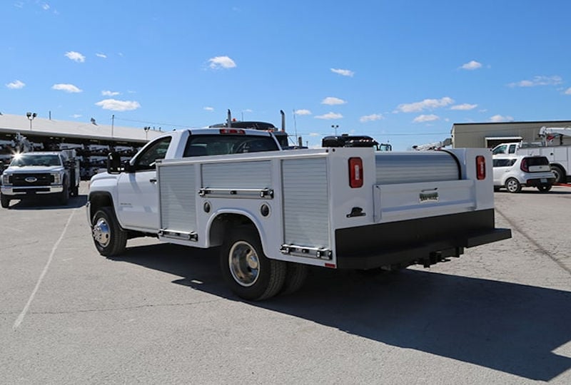 Mechanics truck with service body with drawer accessories